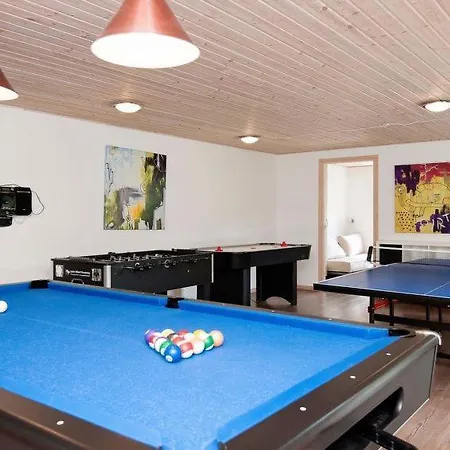 Sleeps 20 Pool Wifi